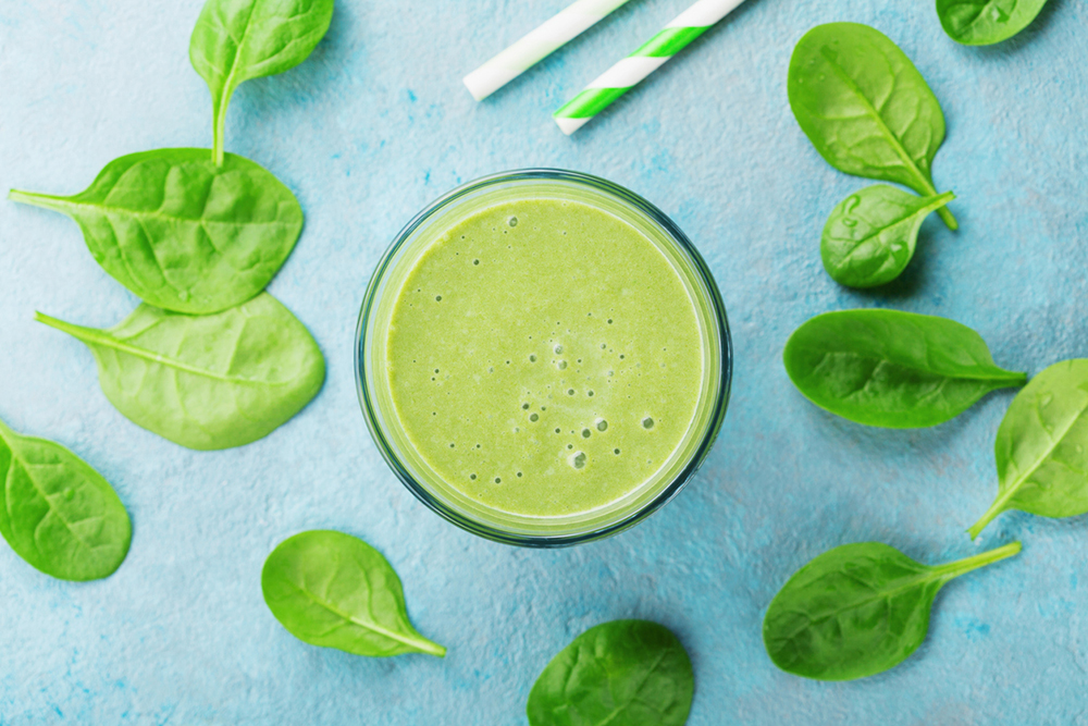 green-smoothie-hannah-barrett.jpg